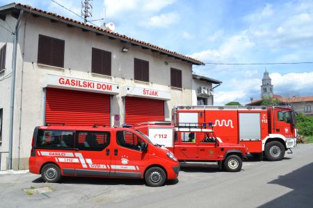 PGD Štjak, gasilski dom in vozila